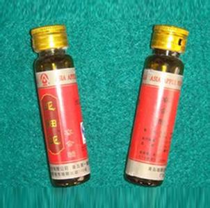 술병 작은 유리 병 레테르를 붙이는 기계 완전히 자동적 인 220V 2kw 쉬운 가동