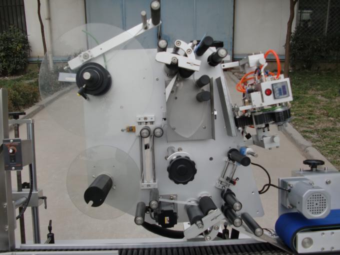 컨베이어 모터 HY 상표 작은 유리 병 레테르를 붙이는 기계, 전자 공학을위한 7 번째 건전지 상표 스티커 기계