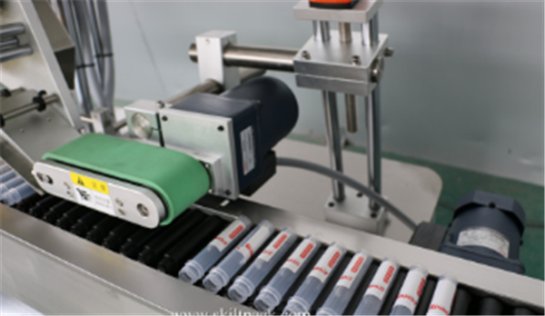 자동 귀환 제어 장치 모터 작은 유리 병 스티커 레테르를 붙이는 기계 자동적 인 Sitkcer 앰풀 관