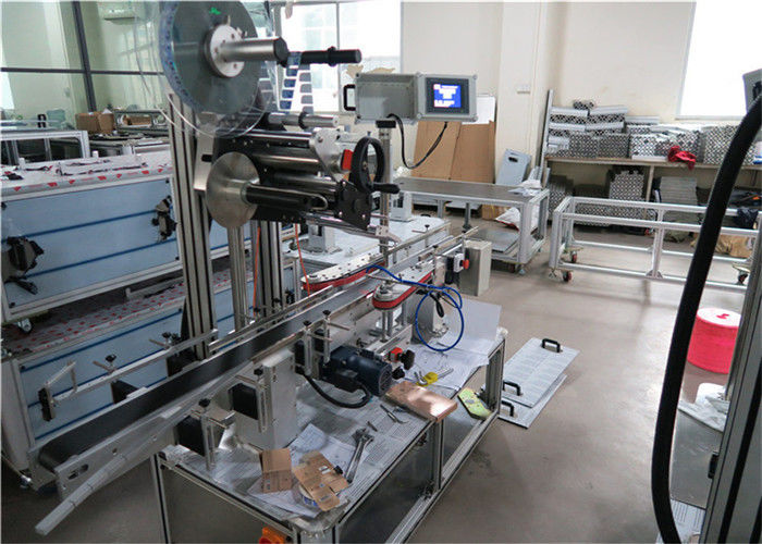 중국 평면을위한 1-50m / min 속도 정상 상표 도포 구 장비 협력 업체