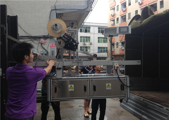 중국 PLC 터치 스크린 자동적 인 스티커 레테르를 붙이는 기계 Comestic 가면 / 판지 가면 협력 업체